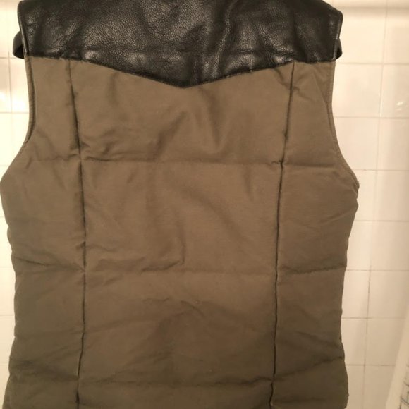 AUTHENTIC RARE MOOSE KNUCKLES MEN VEST - Picture 2 of 10
